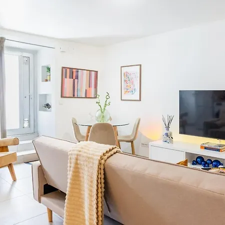 Apartment Lx Alcantara 01